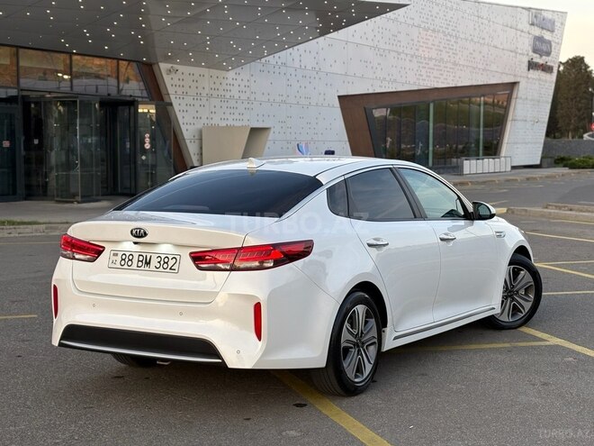 Kia K5-2