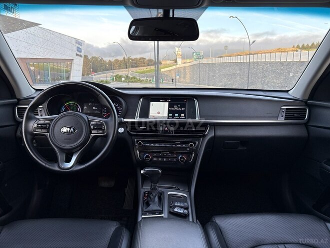 Kia K5-8