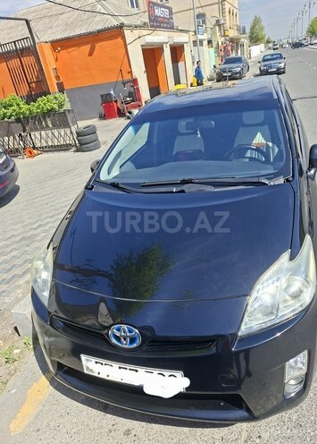 Toyota Prius-1