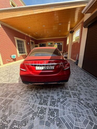 Mercedes E 220 d 2015, 104,000 km - 2.0 l - Bakı