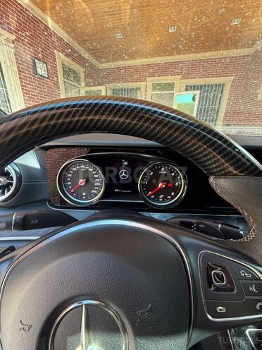 Mercedes E 220 d 2015, 104,000 km - 2.0 l - Bakı