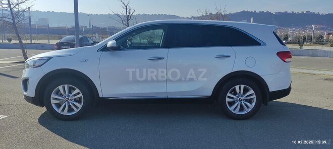 Kia Sorento-9