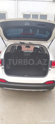 Kia Sorento-8