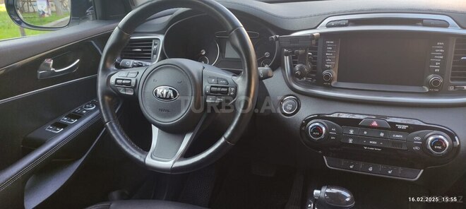 Kia Sorento-15