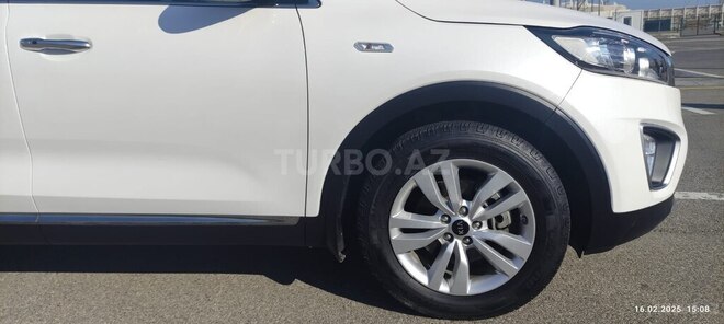 Kia Sorento-11