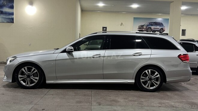 Mercedes E 250-2