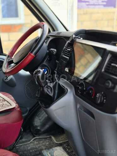 Ford Transit-5