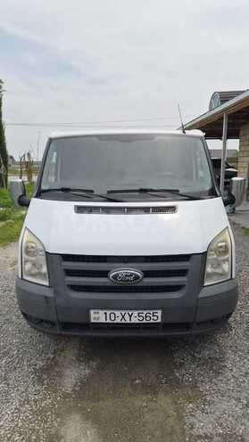 Ford Transit-1