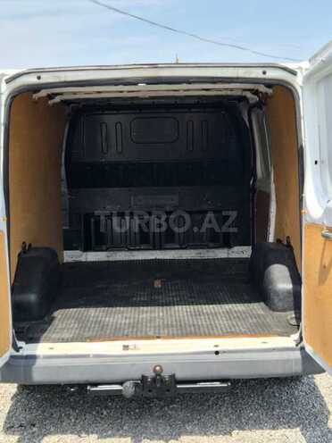 Ford Transit-9