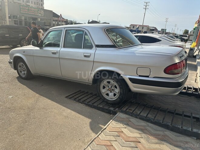 GAZ 3110 "Volga"-6
