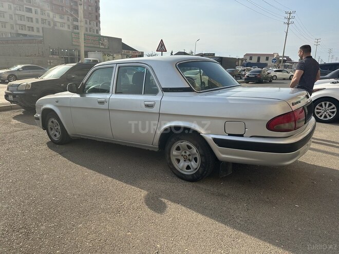 GAZ 3110 "Volga"-8