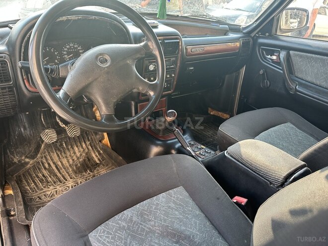 GAZ 3110 "Volga"-14