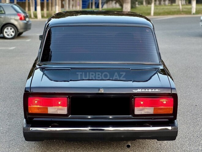 LADA (VAZ) 2107-8