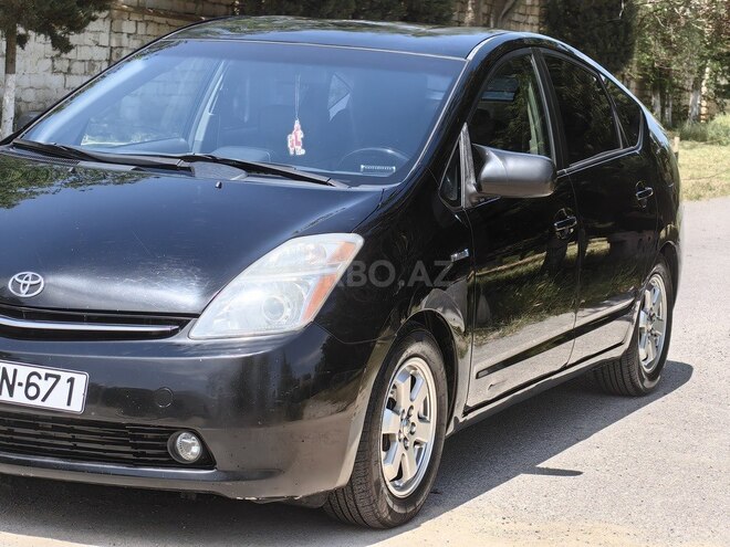 Toyota Prius-6