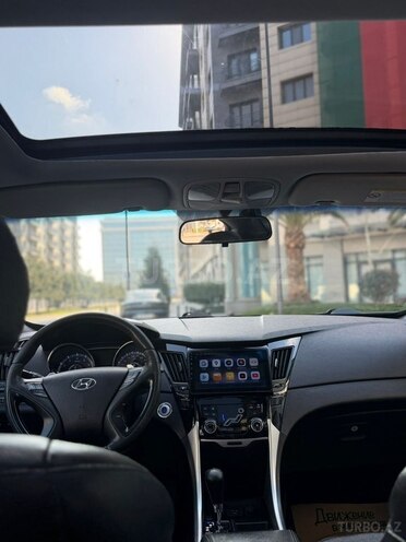 Hyundai Sonata-7