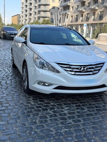 Hyundai Sonata-3