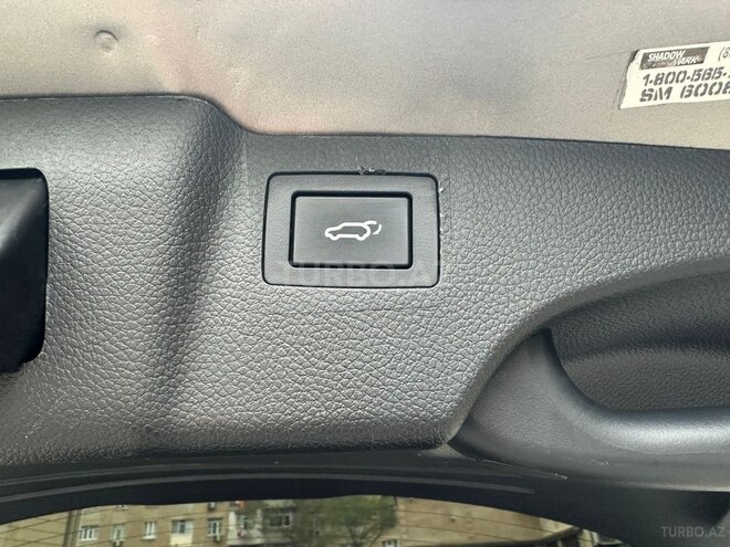 Hyundai Santa Fe-17