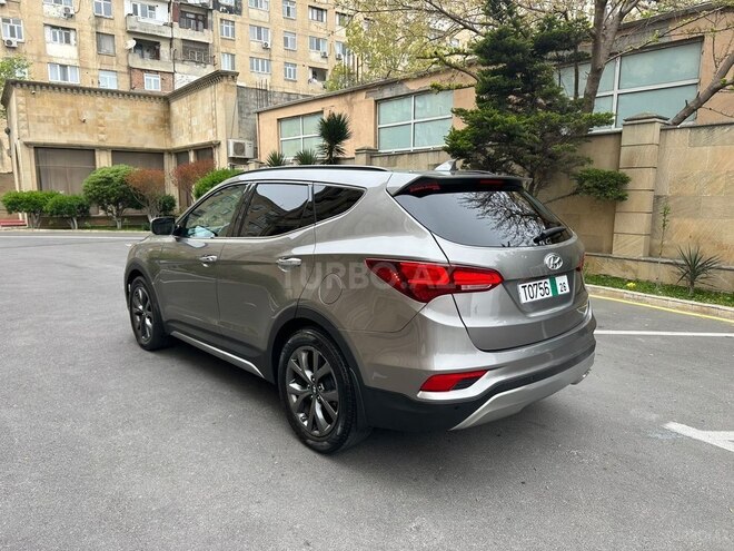Hyundai Santa Fe-6
