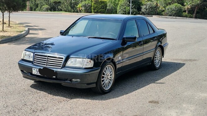 Mercedes C 200-2