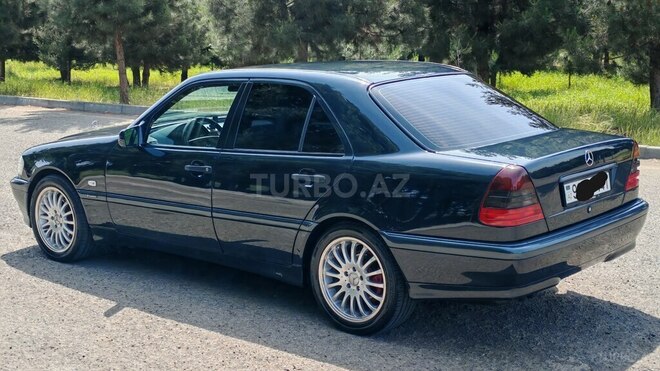Mercedes C 200-4
