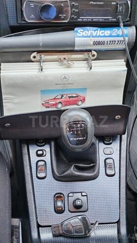 Mercedes C 200-8