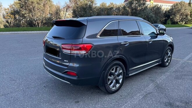 Kia Sorento-6