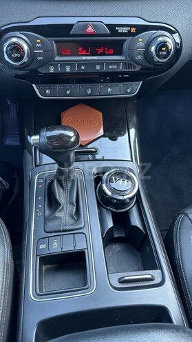Kia Sorento-11
