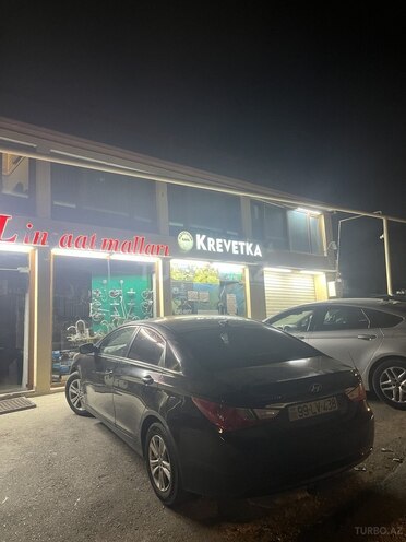 Hyundai Sonata-3
