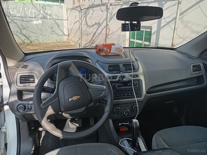 Chevrolet Cobalt-6