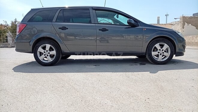 Opel Astra-7