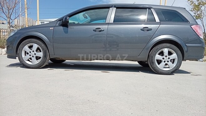 Opel Astra-8