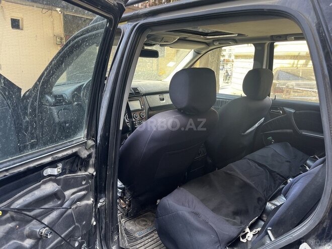 Mercedes ML 320-11