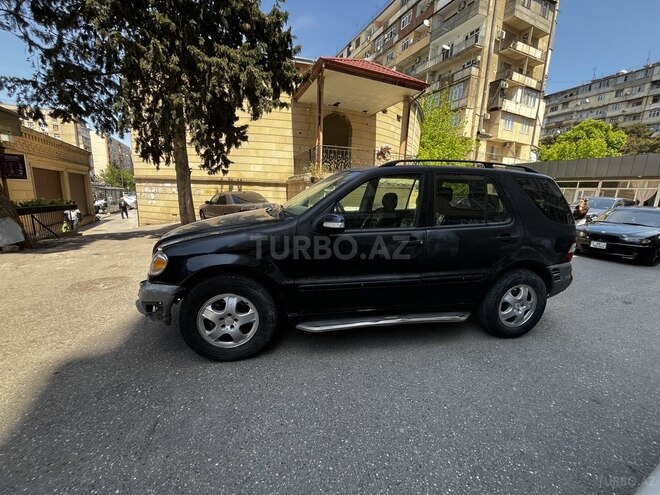Mercedes ML 320-3
