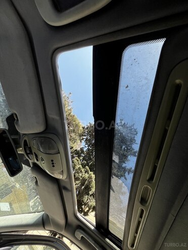 Mercedes ML 320-10