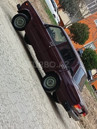 LADA (VAZ) 2107-2