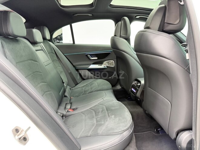 Mercedes E 300 e 2024, 22,100 km - 2.0 l - Bakı