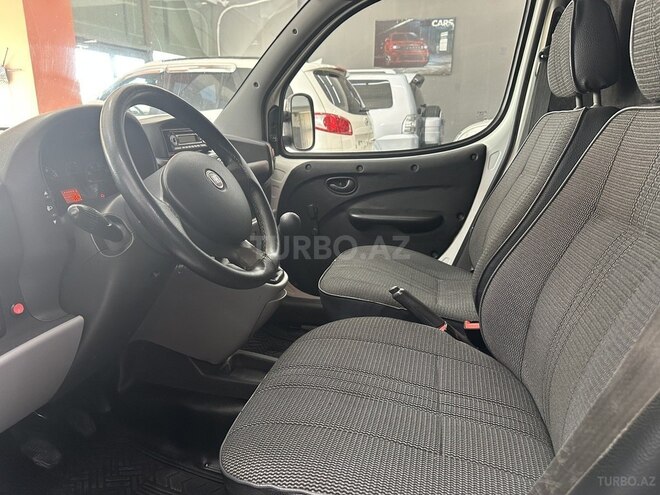 Fiat Doblo-13