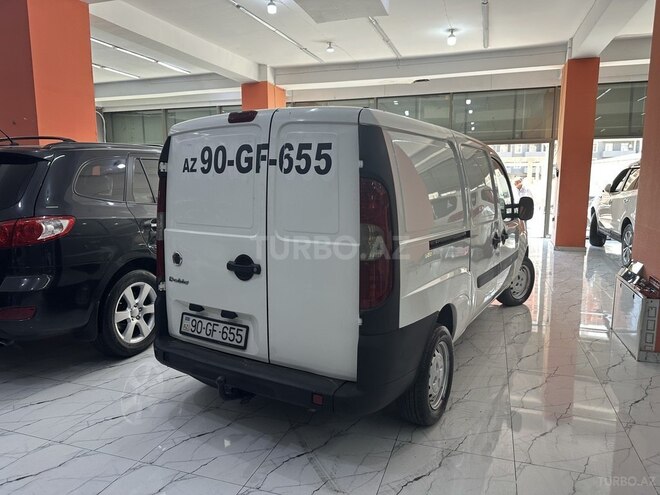 Fiat Doblo-5