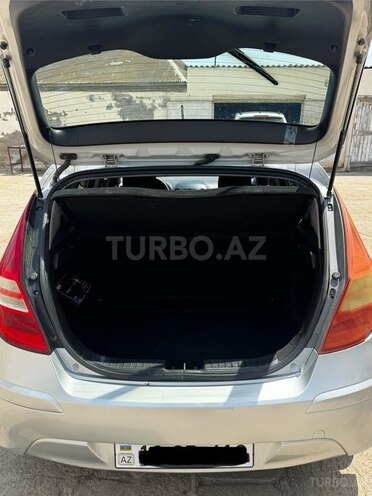 Hyundai i30-7