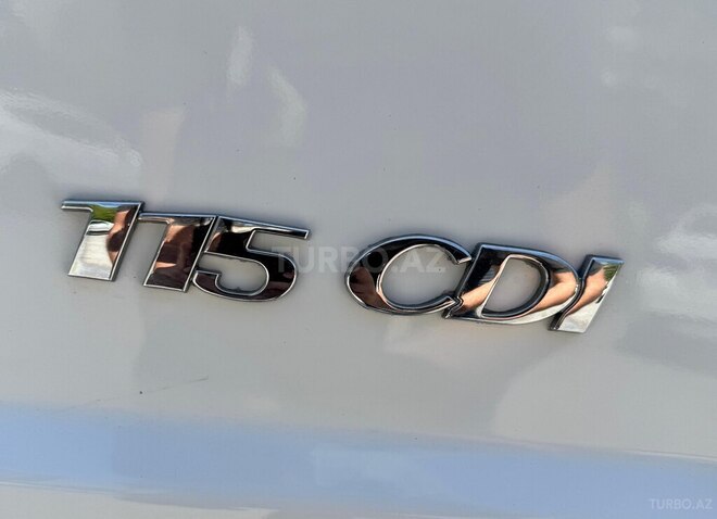 Mercedes Vito 115 CDI-19