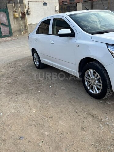 Chevrolet Cobalt-12
