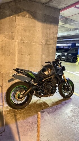 Yamaha MT-09-3