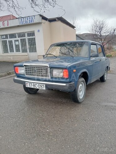 LADA (VAZ) 2107-4