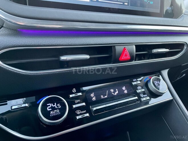 Hyundai Sonata-4