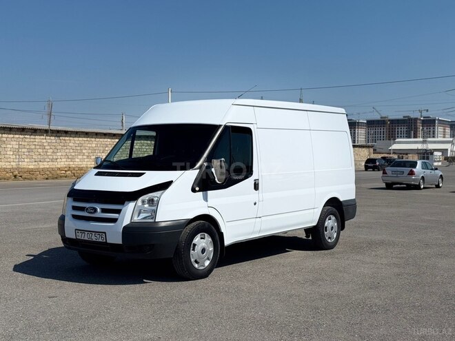 Ford Transit-2