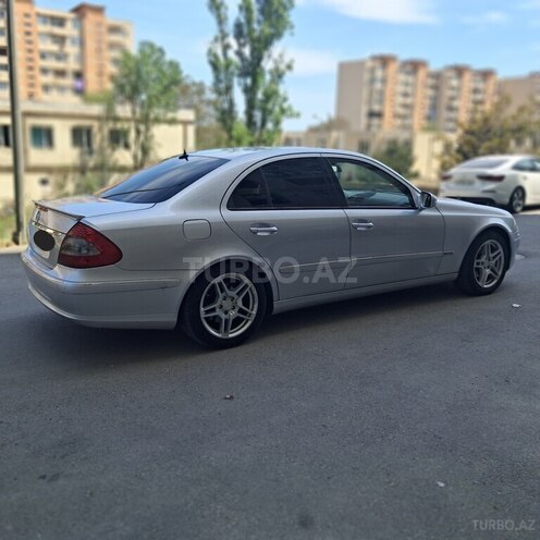 Mercedes E 200-3