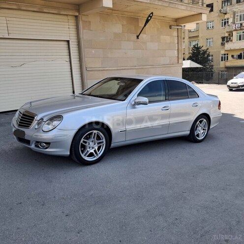 Mercedes E 200-6