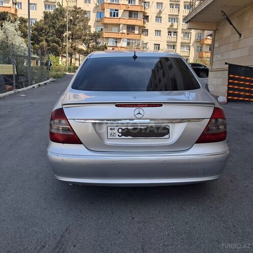Mercedes E 200-12