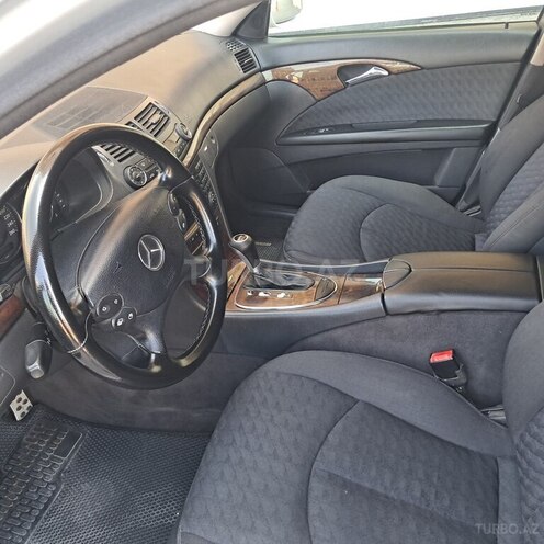 Mercedes E 200-15