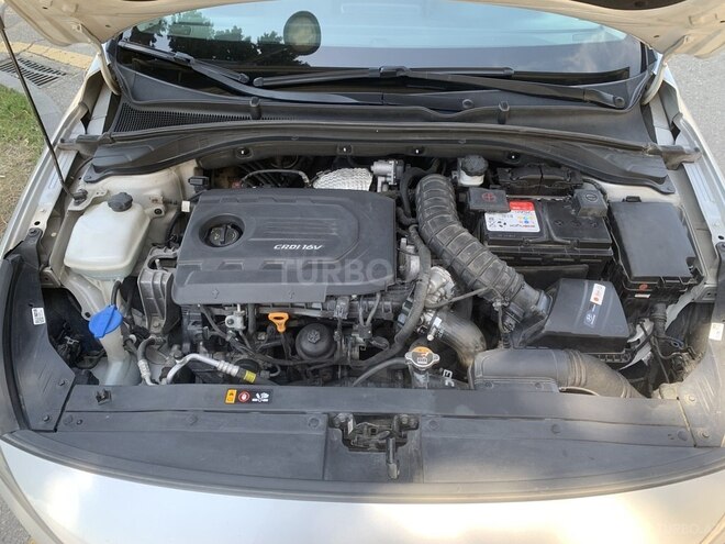 Hyundai i30-13